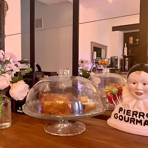  Bed & Breakfast La Glycine