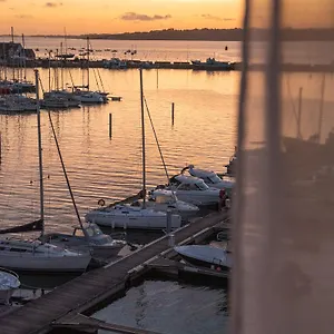 https://le-nautica-by-akena-hotels.inbrittany.com